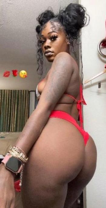 Cola, 22  female escort, San Luis Obispo